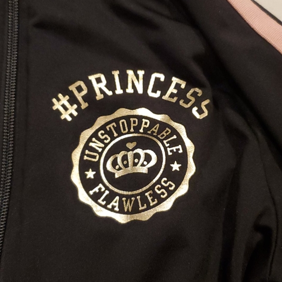 Light Jacket - Picture 2 of 4